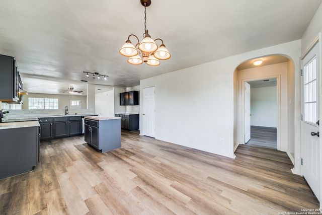 10251 Crystal, Universal City, TX 78148