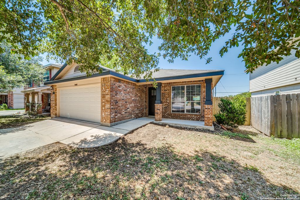 10251 Crystal, Universal City, TX 78148