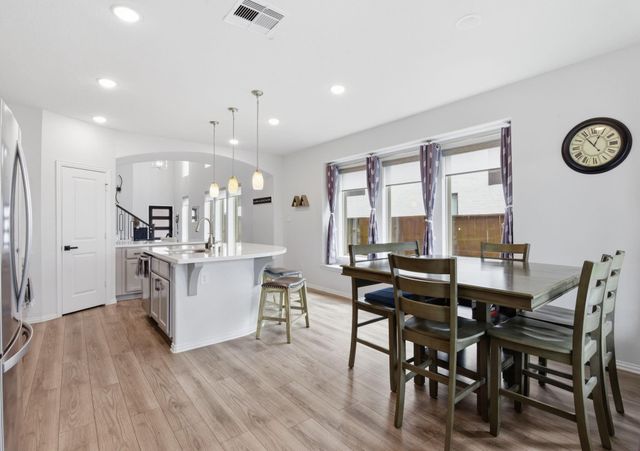 10510 Wagner Street, Rosharon, TX 77583