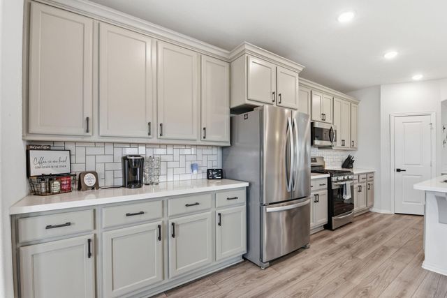 10510 Wagner Street, Rosharon, TX 77583