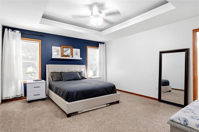 511 N Rebecca Lane, Lawrence, KS 66044