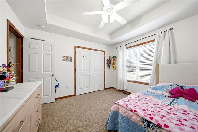 511 N Rebecca Lane, Lawrence, KS 66044