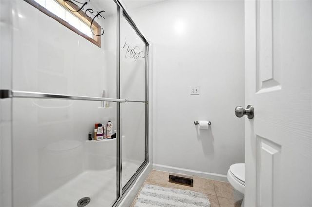511 N Rebecca Lane, Lawrence, KS 66044