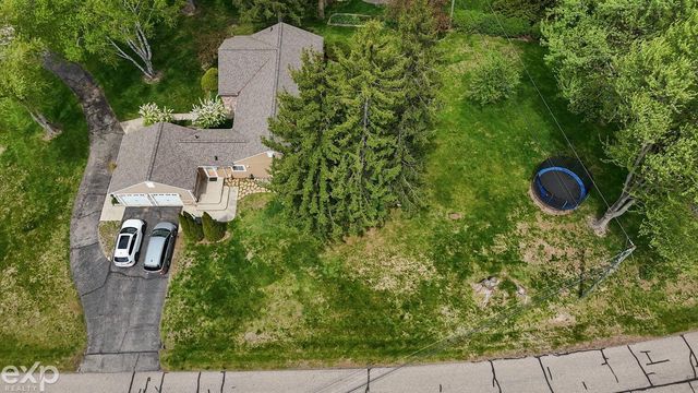 149 Orchardale Drive, Rochester, MI 48309