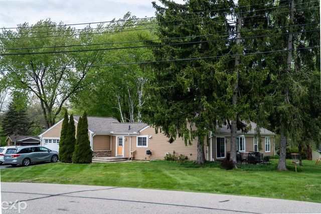 149 Orchardale Drive, Rochester, MI 48309