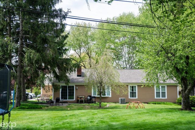 149 Orchardale Drive, Rochester, MI 48309