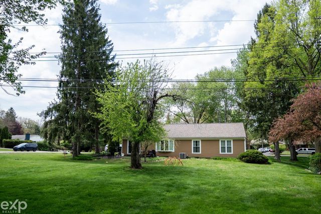 149 Orchardale Drive, Rochester, MI 48309