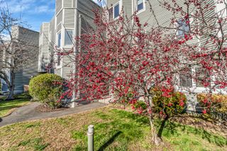 1412 Whitney Avenue APT F3, Hamden, CT 06517