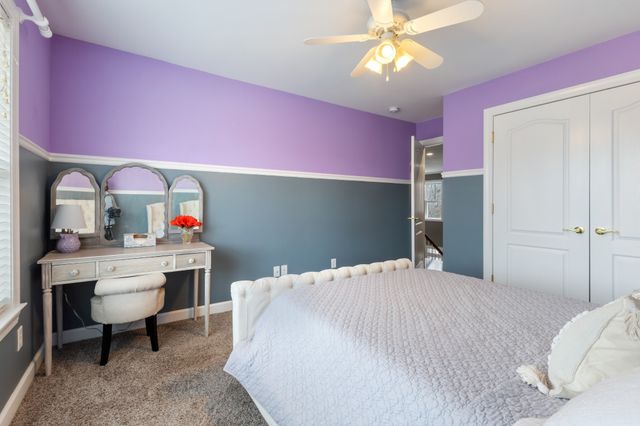 1000 Bradby Dr, Burns, TN 37029