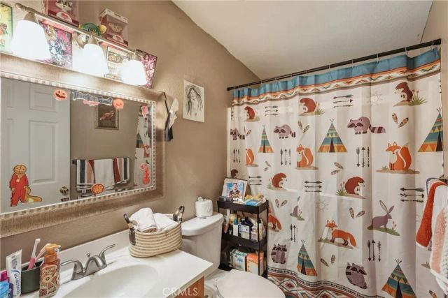 26251 Olson, Homeland, CA 92548