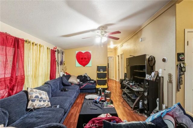 26251 Olson, Homeland, CA 92548