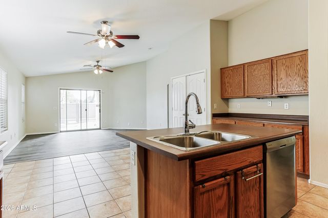 375 W GASCON Road, San Tan Valley, AZ 85143