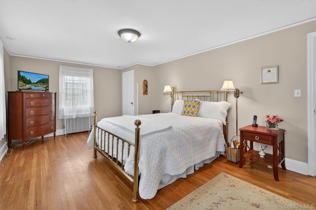 54 Seneca Avenue, White Plains, NY 10603