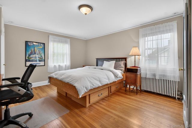 54 Seneca Avenue, White Plains, NY 10603
