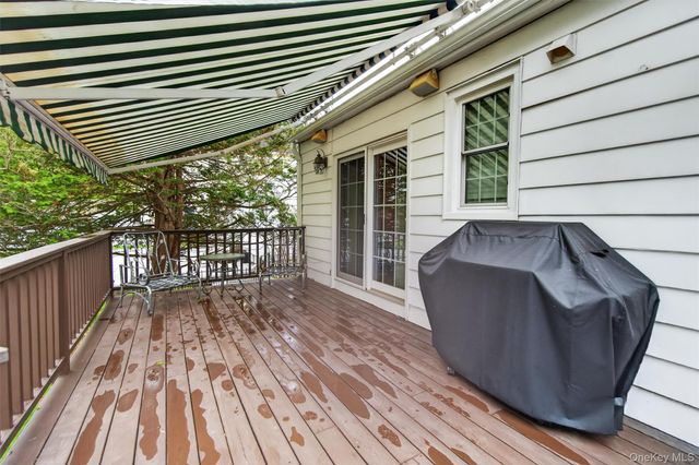 54 Seneca Avenue, White Plains, NY 10603