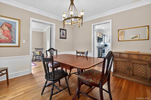 54 Seneca Avenue, White Plains, NY 10603