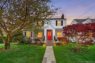 54 Seneca Avenue, White Plains, NY 10603