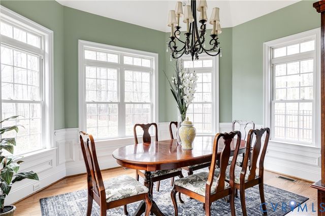 13486 Lower Lakes Pl, Ashland, VA 23005