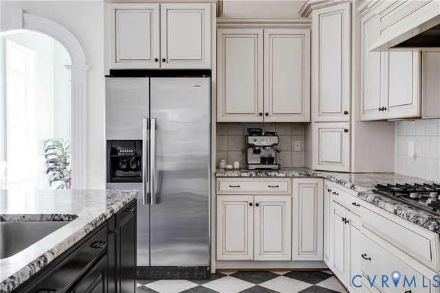 13486 Lower Lakes Pl, Ashland, VA 23005