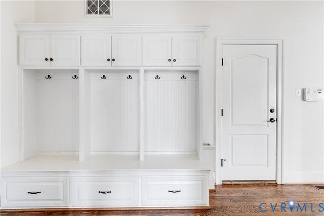 13486 Lower Lakes Pl, Ashland, VA 23005