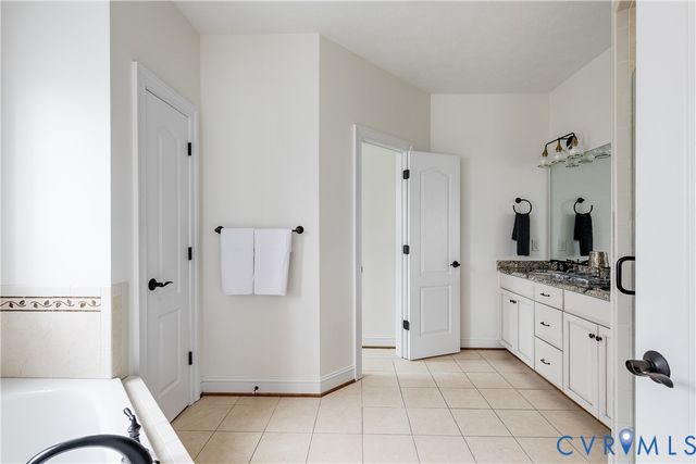 13486 Lower Lakes Pl, Ashland, VA 23005