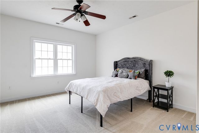 13486 Lower Lakes Pl, Ashland, VA 23005