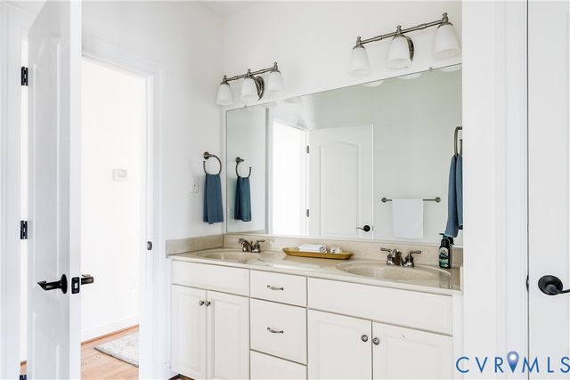 13486 Lower Lakes Pl, Ashland, VA 23005