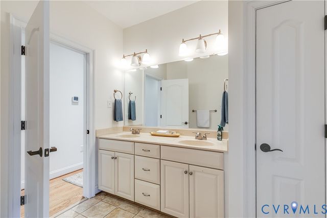 13486 Lower Lakes Pl, Ashland, VA 23005