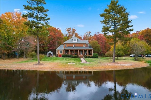 13486 Lower Lakes Pl, Ashland, VA 23005