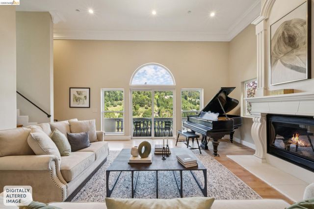 6929 Bristol Dr, Berkeley, CA 94705