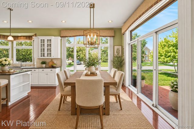 19741 Mount Vernon Drive, Macomb Township, MI 48044