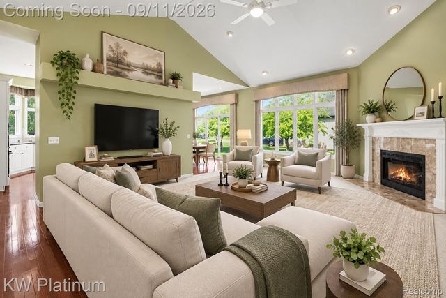 19741 Mount Vernon Drive, Macomb Township, MI 48044