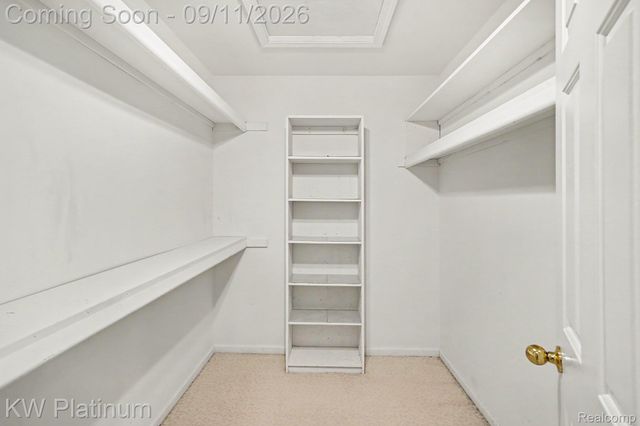 19741 Mount Vernon Drive, Macomb Township, MI 48044