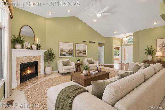 19741 Mount Vernon Drive, Macomb Township, MI 48044