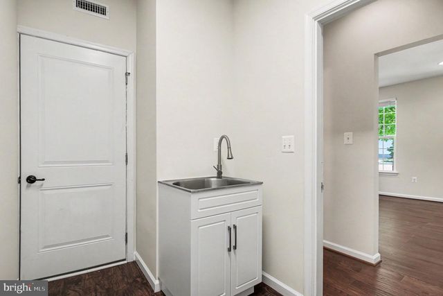 1643 DOROTHY LN, Woodbridge, VA 22191