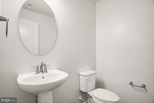 1643 DOROTHY LN, Woodbridge, VA 22191