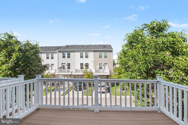 1643 DOROTHY LN, Woodbridge, VA 22191