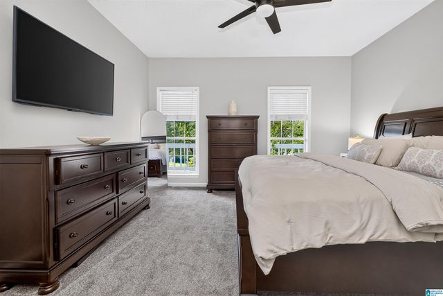 27 CHELSEA VILLAGE CIRCLE, Chelsea, AL 35043