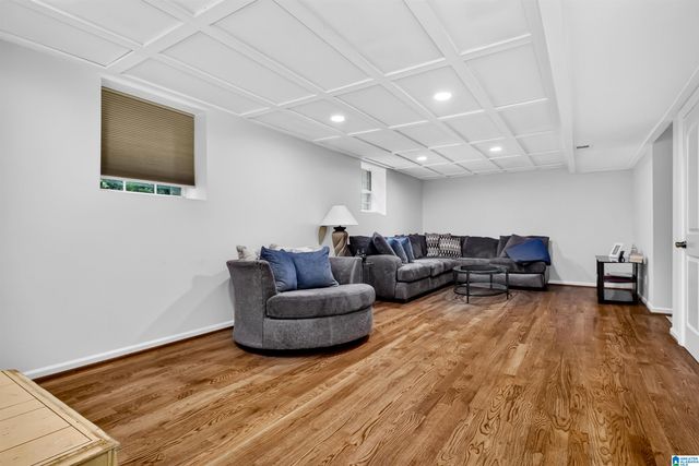 27 CHELSEA VILLAGE CIRCLE, Chelsea, AL 35043