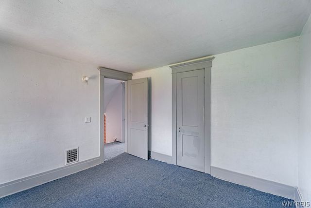 75 Henrietta Avenue, Buffalo, NY 14207