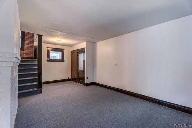 75 Henrietta Avenue, Buffalo, NY 14207
