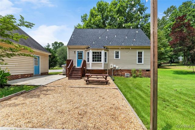 3453 Castlebury Dr, Chester, VA 23831