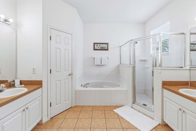 4678 CUMBRIAN LAKES DRIVE, Kissimmee, FL 34746