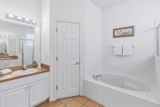 4678 CUMBRIAN LAKES DRIVE, Kissimmee, FL 34746