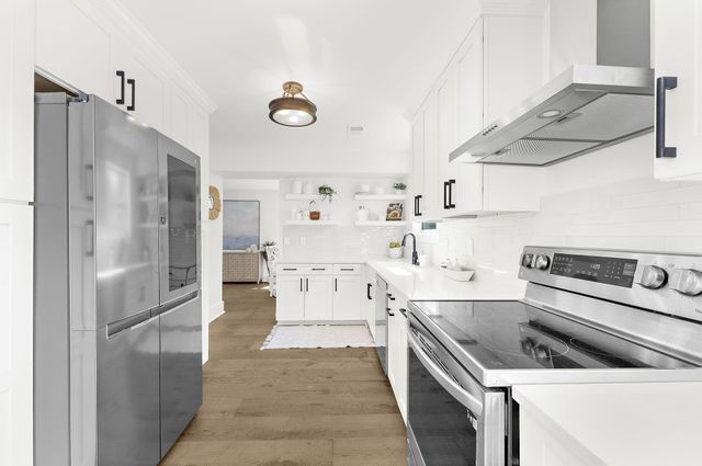 1483 Diamond Boulevard, Mount Pleasant, SC 29466