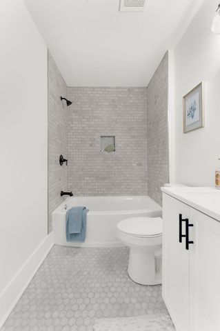 1483 Diamond Boulevard, Mount Pleasant, SC 29466