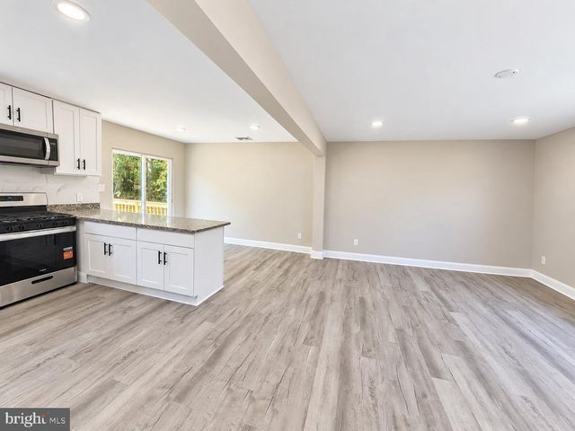 367 BROADLANE RD, Williamstown, NJ 08094