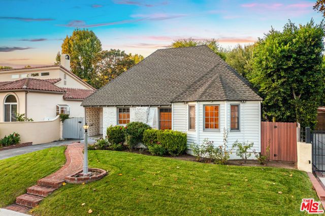 10435 Whipple Street, Toluca Lake (los Angeles), CA 91602