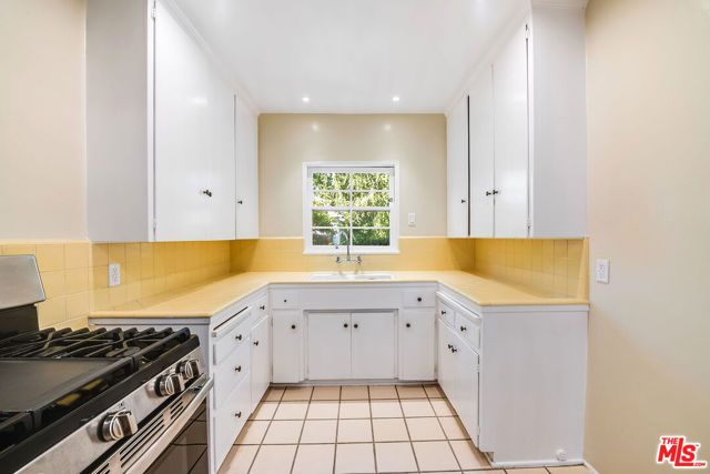 10435 Whipple Street, Toluca Lake (los Angeles), CA 91602