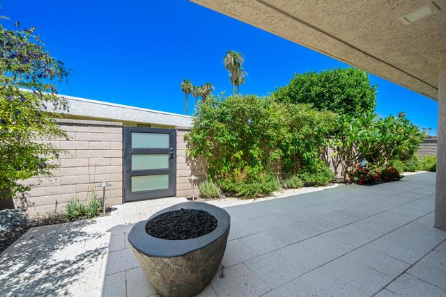 7 Dartmouth Drive, Rancho Mirage, CA 92270